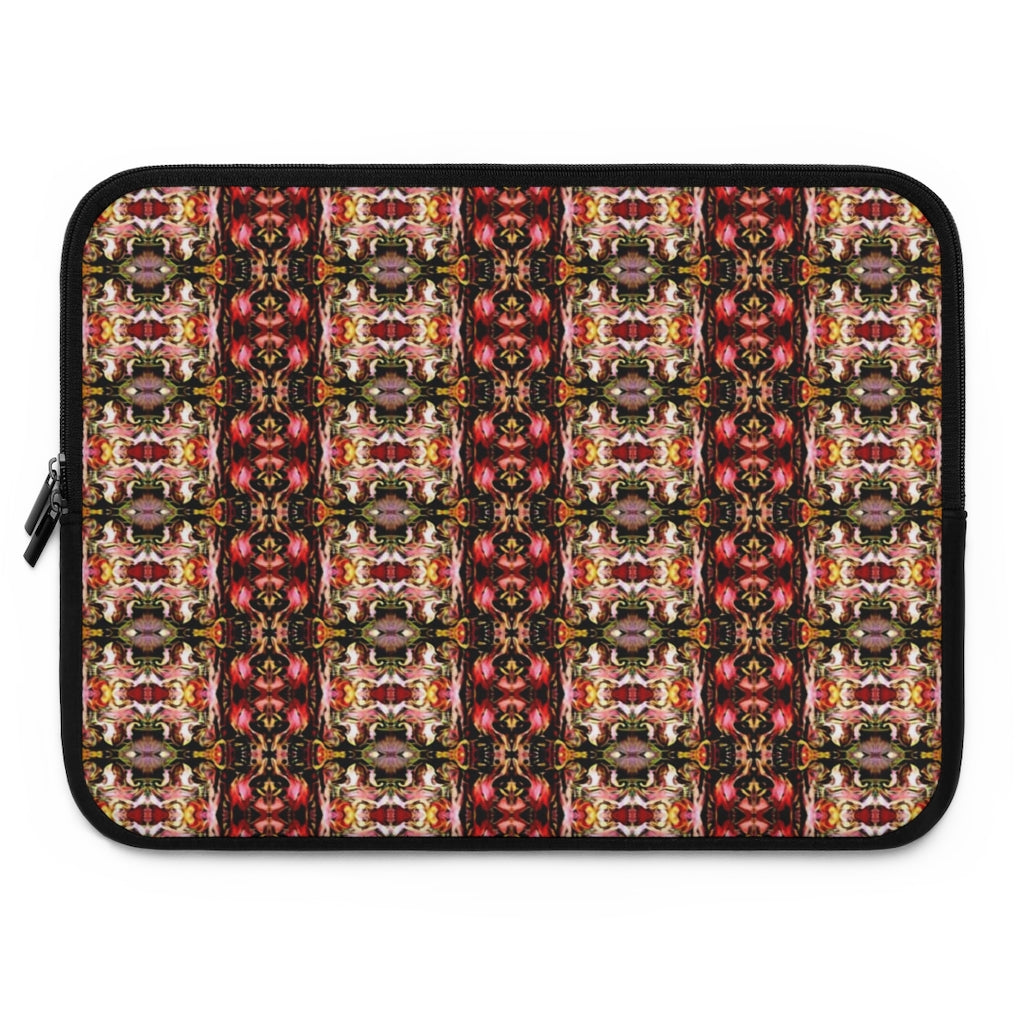 Oceans A Woman Print Laptop Sleeve