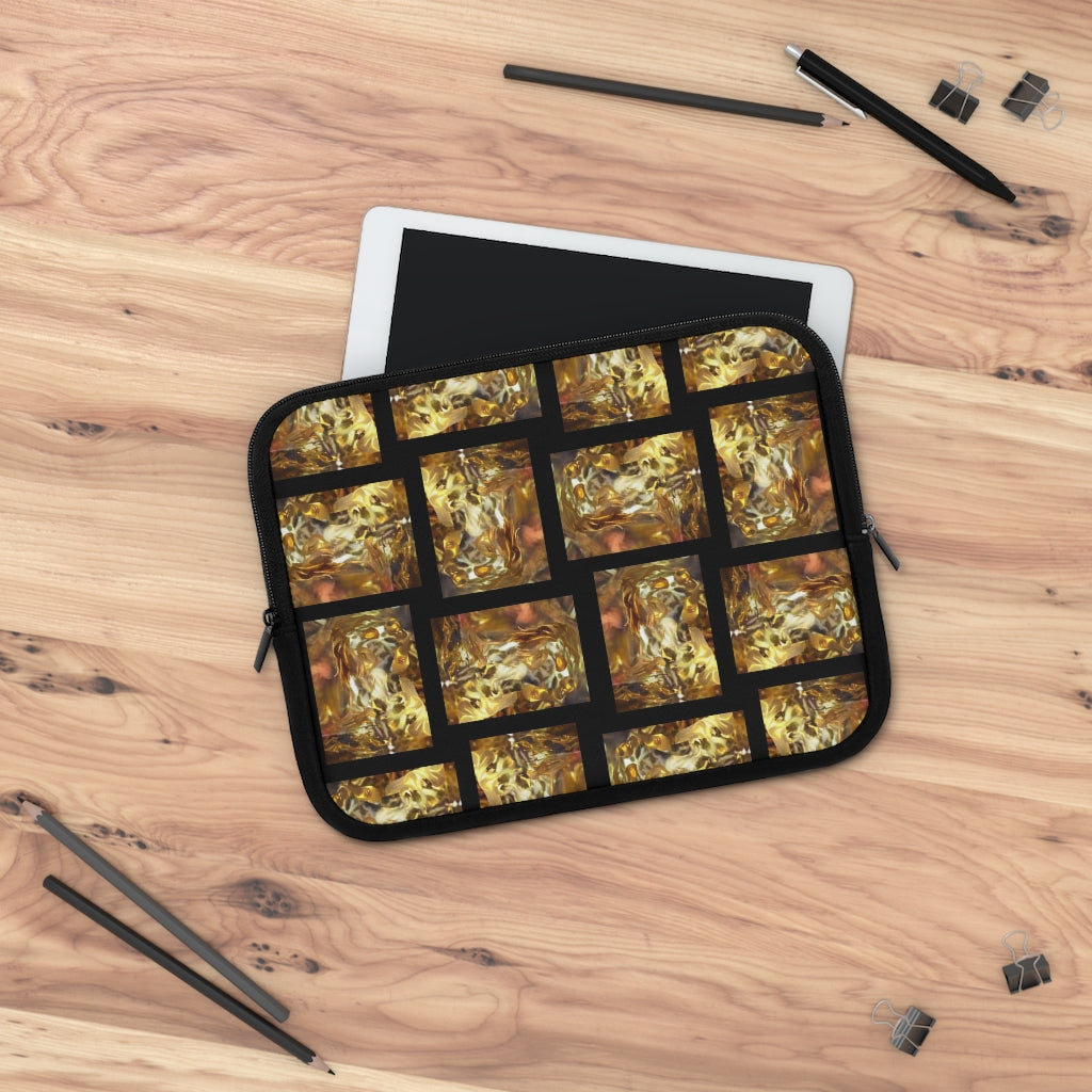 Goldgirl II Laptop Sleeve