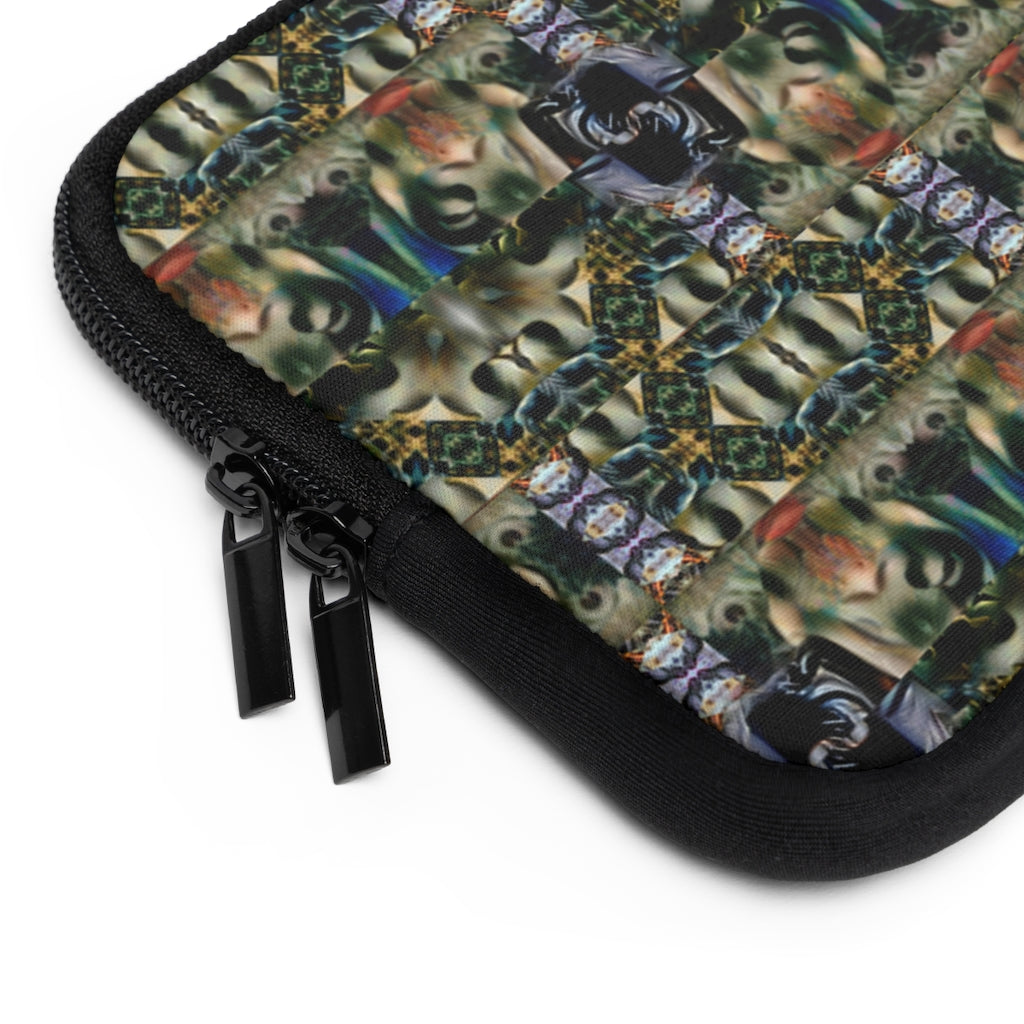 Links Art Laptop Sleeve