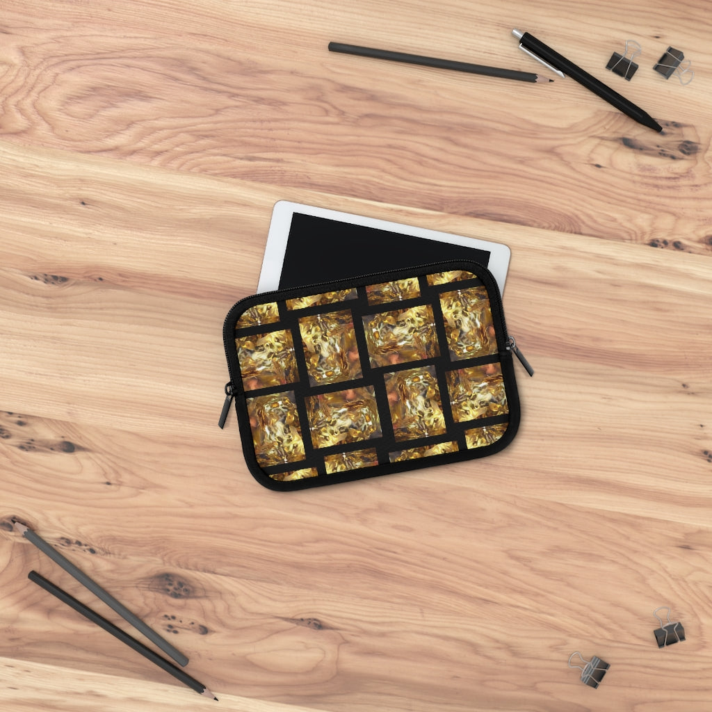 Goldgirl II Laptop Sleeve