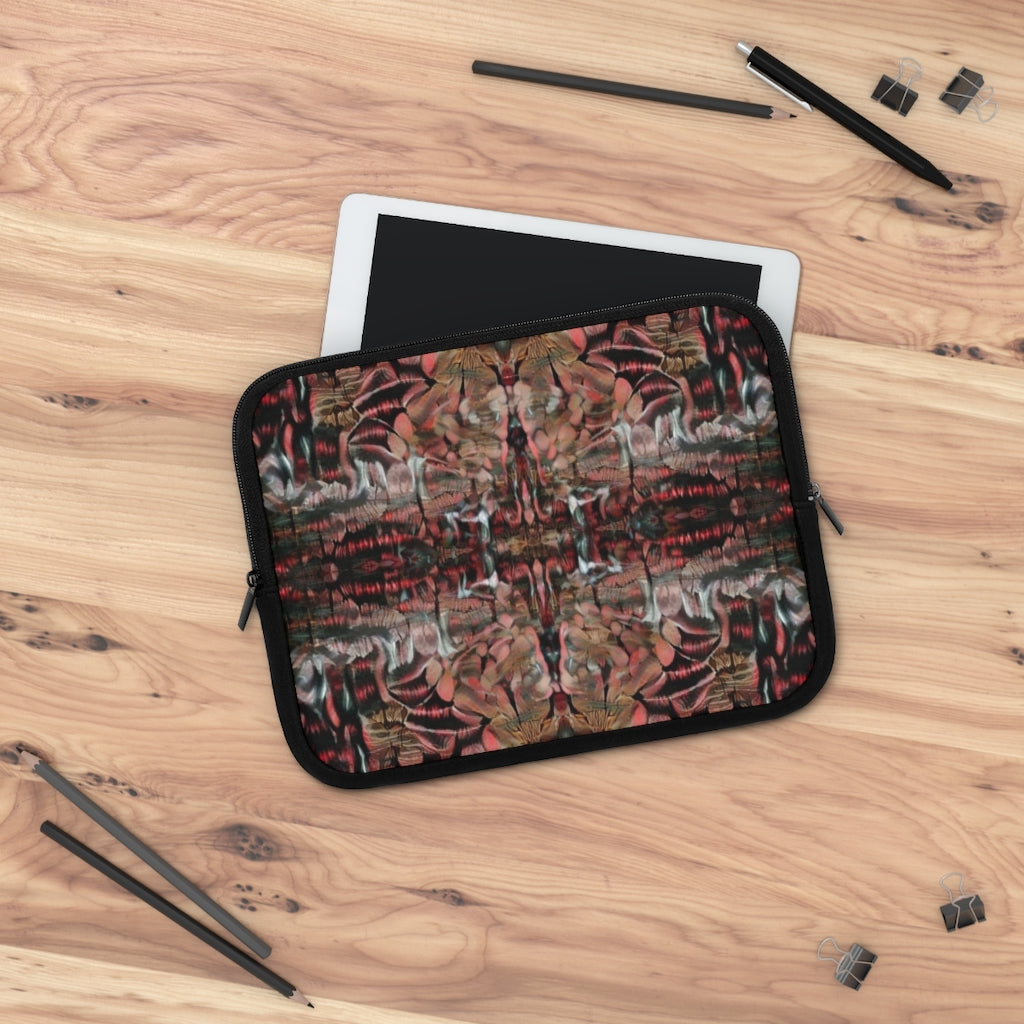 Red Spyre Print Laptop Sleeve